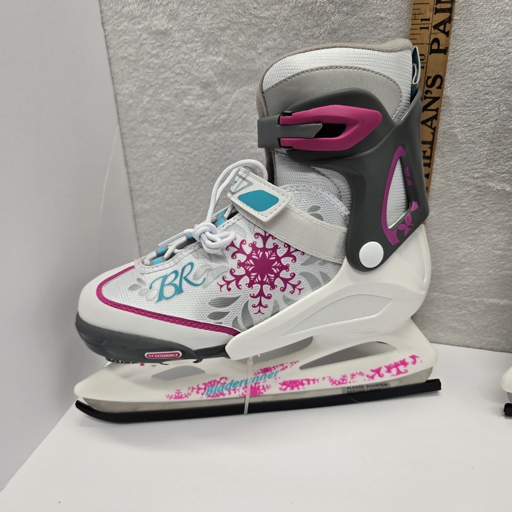 Bladerunner Micro‎ Ice Skates Adjustable Girls White Pink Size 5-8